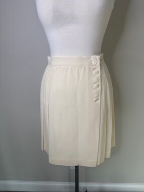 Talbots Petite Wool Cream Pleated Button-Front Mini Skirt Academia Wool Sz 8P
